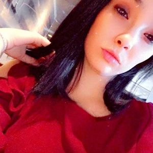 Meet your Posher, Jade